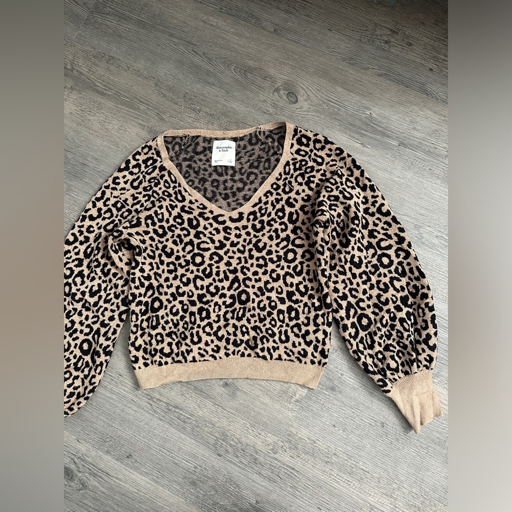 Abercrombie & Fitch Puff Sleeve Sweater Tan Leopard Small